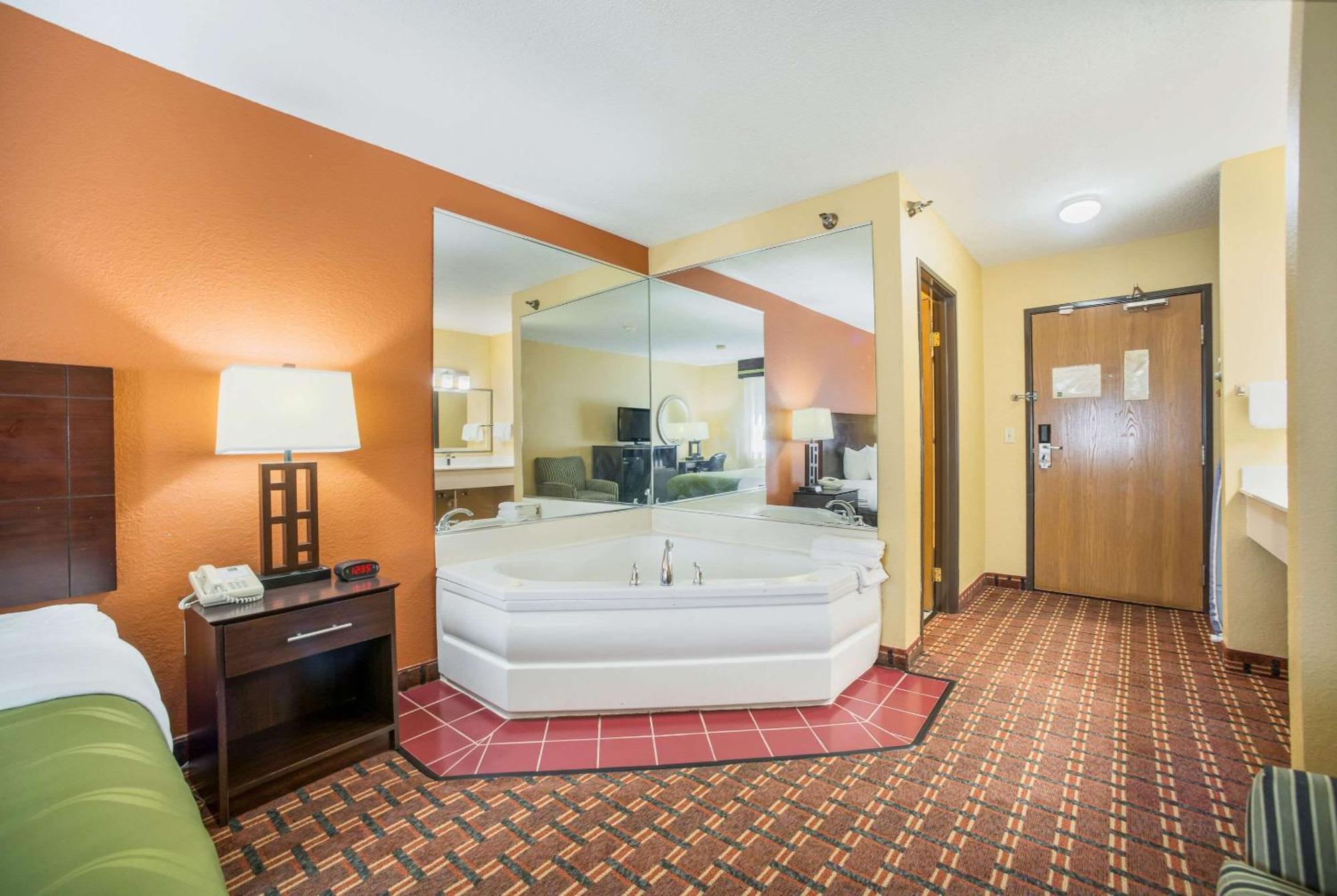 Quality Inn O'Fallon Il - St Louis Kültér fotó